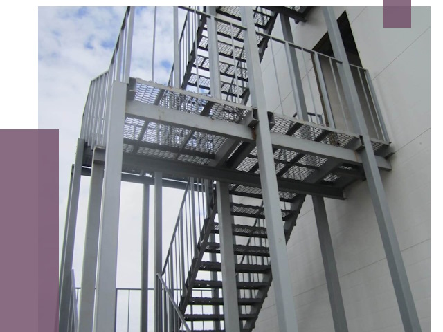 Монтаж пожарных лестниц в Сызрани от 7699 руб.