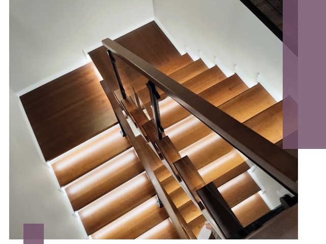 Изготовление П-образных лестниц под ключ в Сызрани