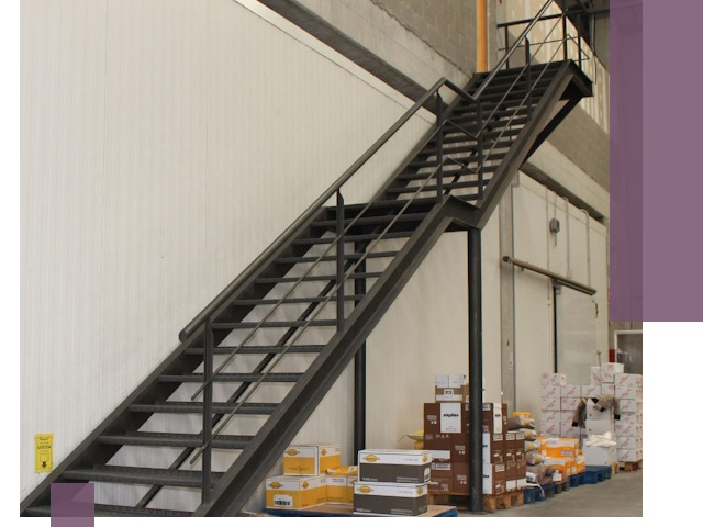 Лестницы для производства в Сызрани — изготовление и монтаж