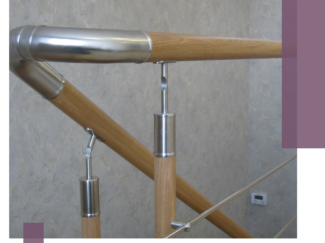 Комбинированные перила на заказ в Сызрани — монтаж и производство