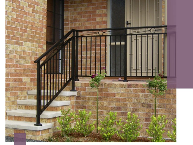 Уличные перила из металла под ключ в Сызрани