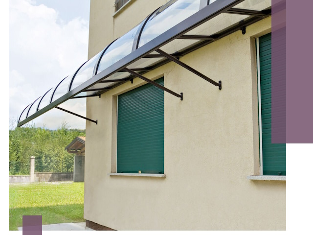 Козырьки над окнами в Сызрани — изготовление и монтаж по выгоде