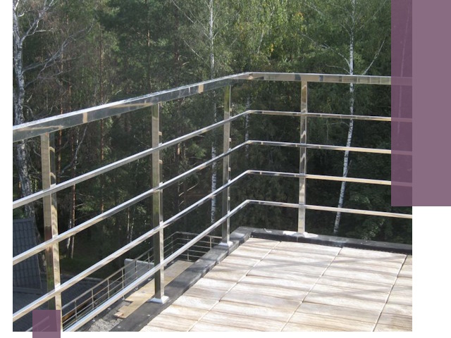 Парапеты из нержавеющей стали в Сызрани — изготовление и монтаж