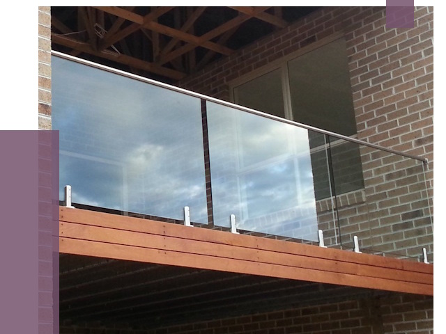 Стеклянные парапеты на крыше и террасе в Сызрани от 11396 руб. | ПРОЛЁТ-Сзр