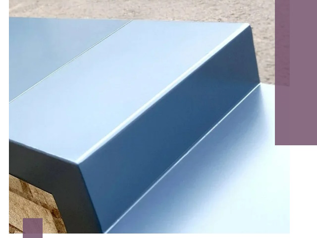 Крышки на парапет в Сызрани: изготовление и монтаж под ключ